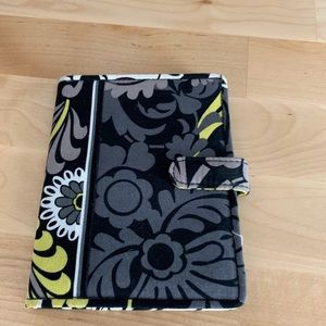 Vera Bradley Pasport holder